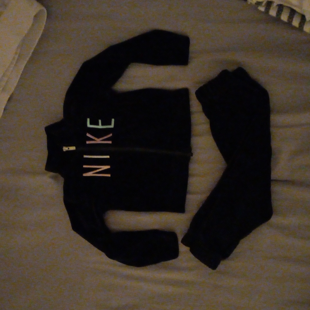 Nike sweat suit